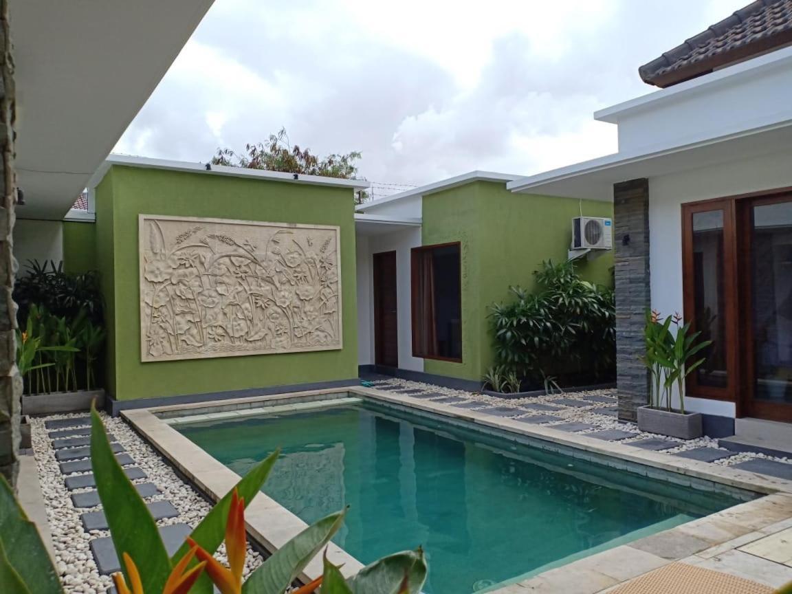 Villa Penyu Легиан Экстерьер фото